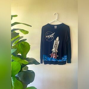 Urban Outfitters NASA Black Crewneck Sweatshirt Men’s Size Small